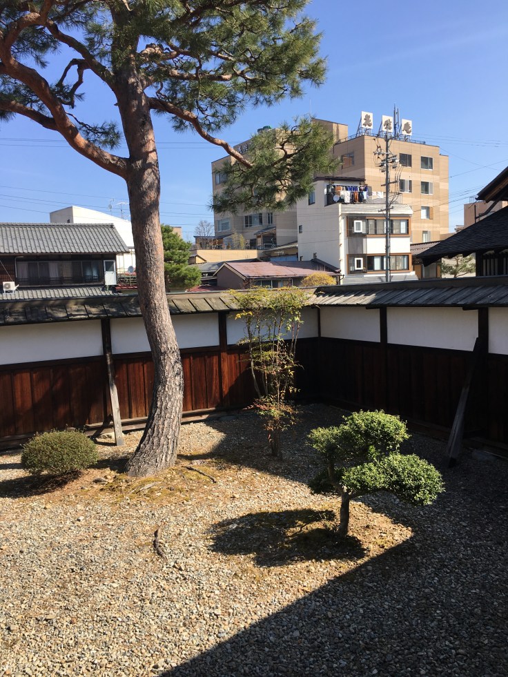 Takayama Jin'ya exterior